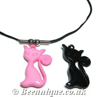Tall Cat Necklace - Click Image to Close