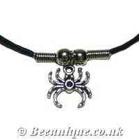 Mini Spider Necklace - Click Image to Close