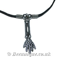 Skeleton Arm Necklace - Click Image to Close
