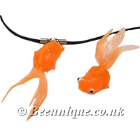 Goldfish Tail Necklace - Click Image to Close