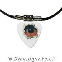 Plectrum Eye Necklace